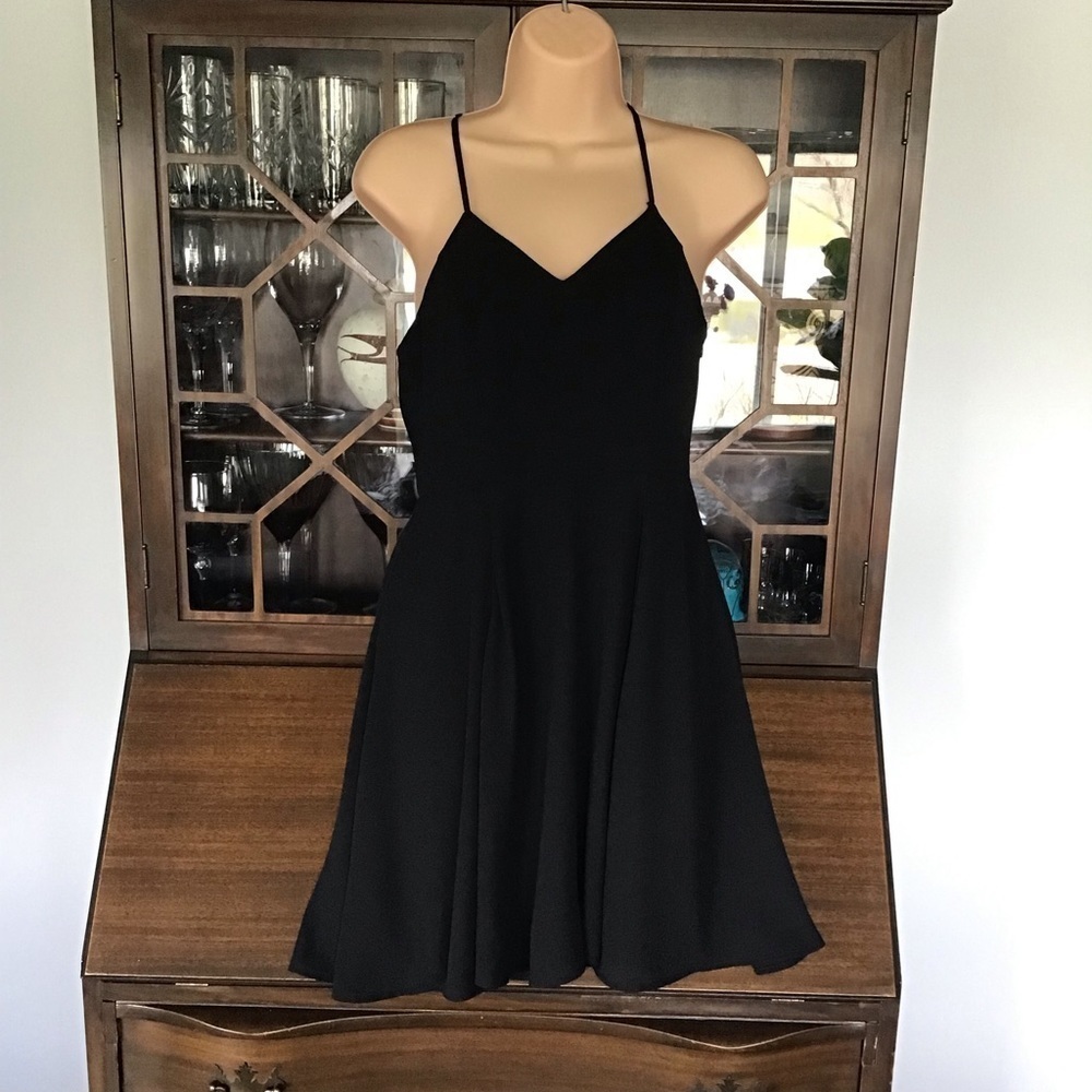 Express LBD - Picture 2 of 8